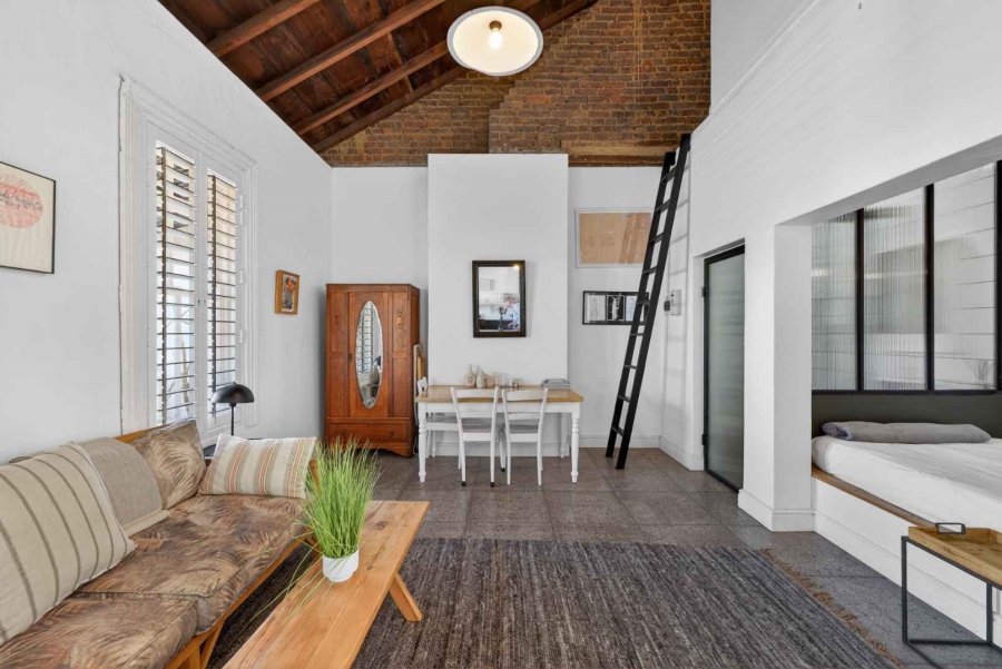 4 Bedroom Property for Sale in Woodstock Western Cape